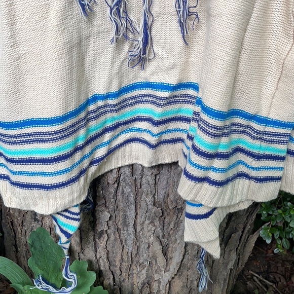 Red Camel Tan Open Front Sweater Cascading Waterfall Blue Stripes Fringes Aztec - Picture 14 of 16